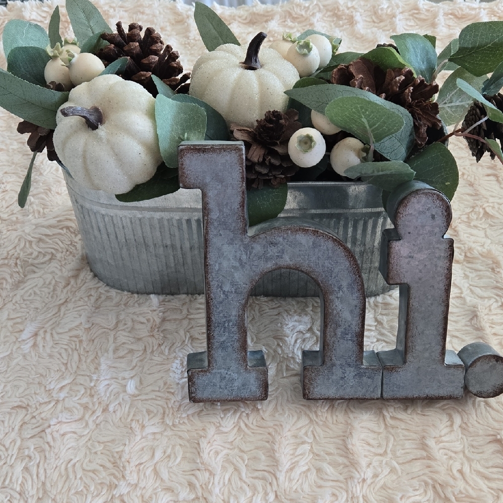 Rustic Metal 'Hi' Sign And Fall Floral